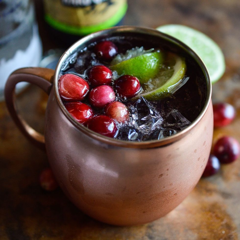 This Cranberry Moscow Mule is the perfect holiday cocktail! Thanksgiving and Christmas with the family just got a little easier.