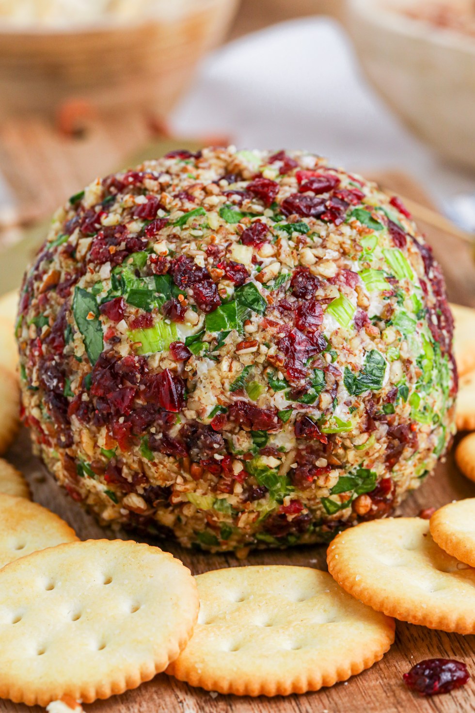 prepared cheese ball with crackers