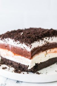 slice of layered Oreo lasagna