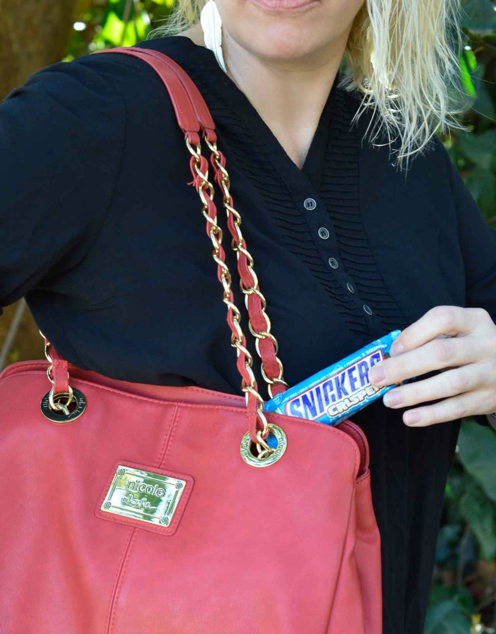 New Snickers Crisper is a fantastic snack on the go! A guilt-free 200 calorie treat!