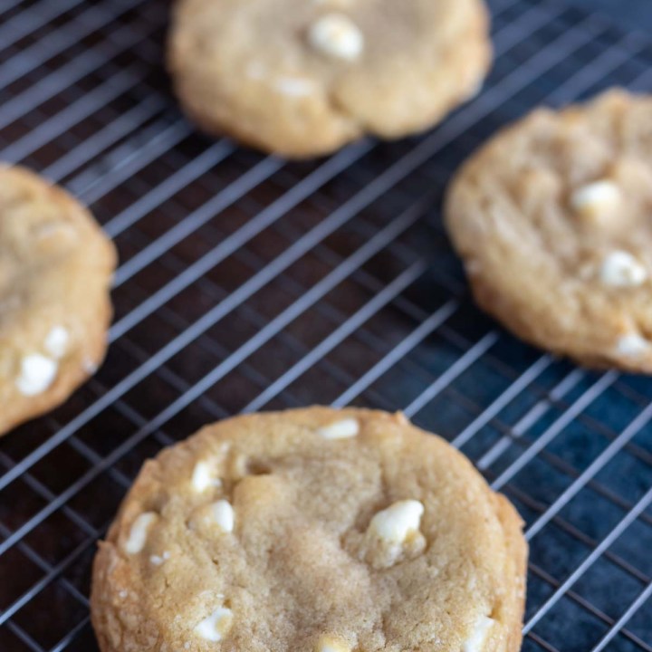 baked cookies on wire cooling rack